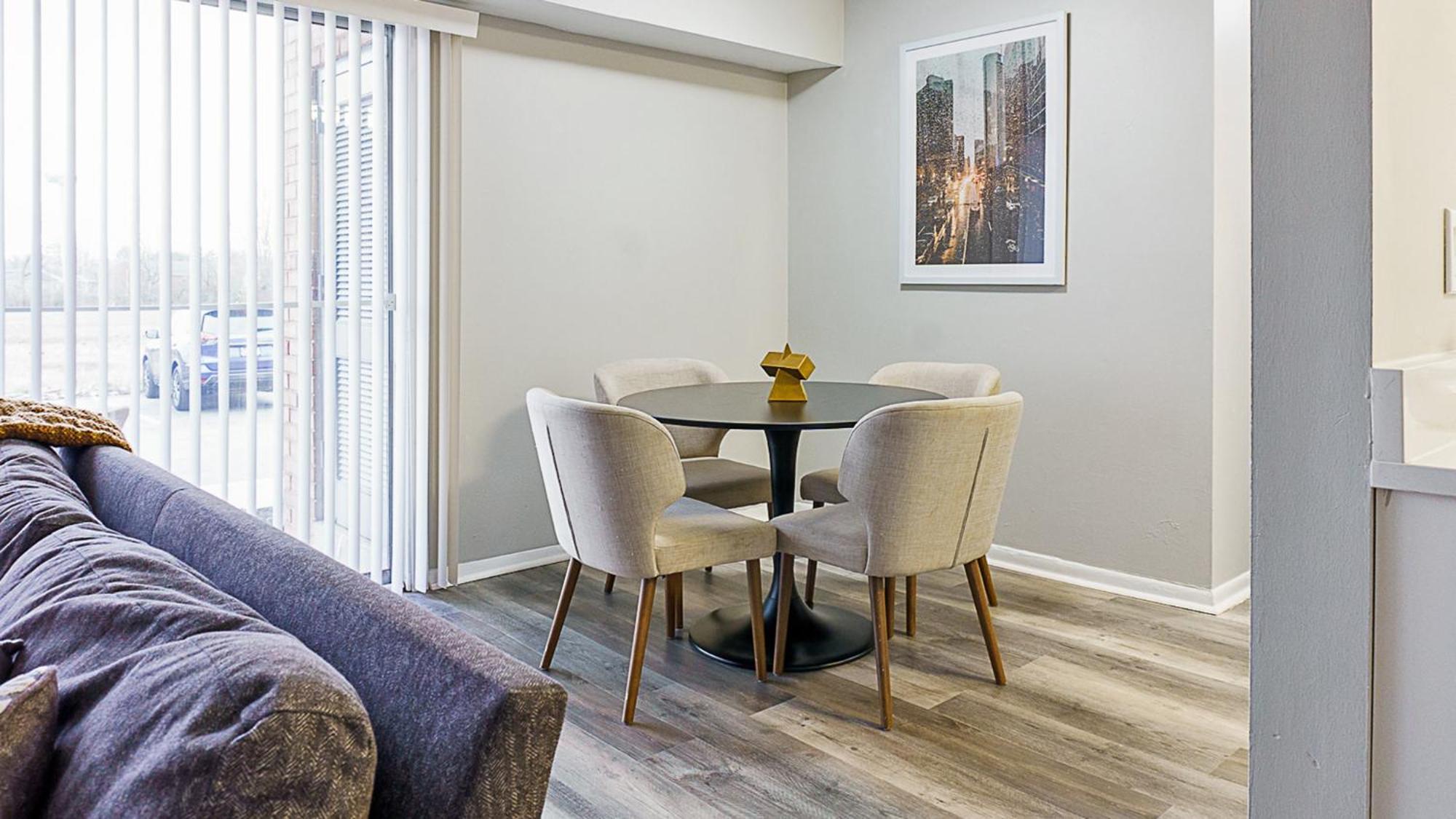 Fountain Parc Apartments By Barsala Индианаполис Стая снимка